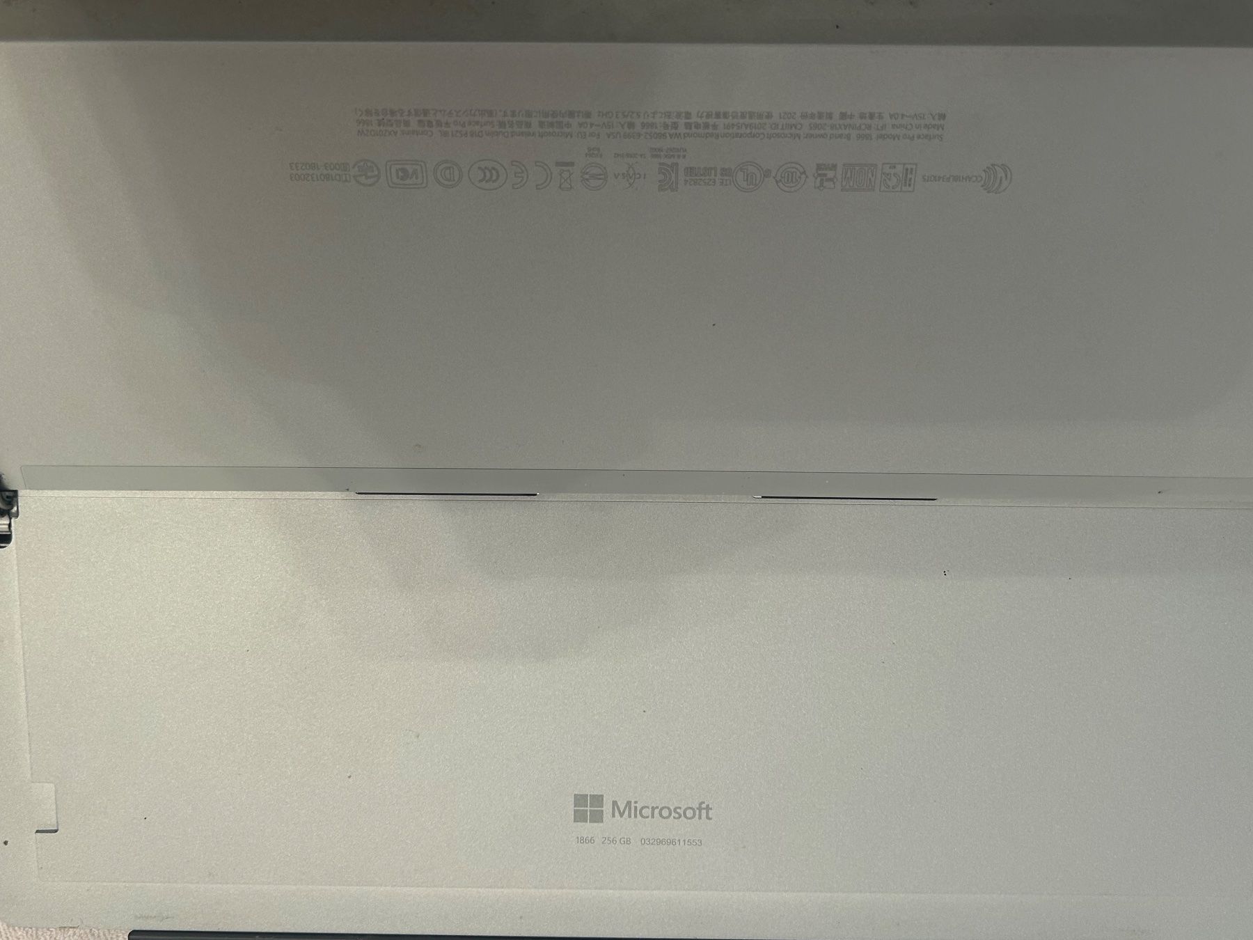 Microsoft Tablet PC: Microsoft Surface 7 Pro - Grau - 256 GB – Usato da Wettswil venduto da ene_8wkc 4