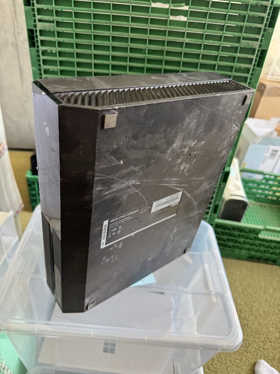 Microsoft Console: Xbox One Spielkonsole – Difettoso da Olten venduto da HoYa01 2