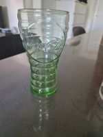 Coca-Cola Glas grün geriffelt 
