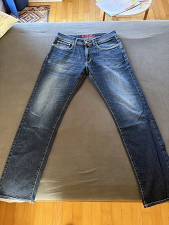 Herren Jeans Pierre Cardin Lyon W33/L32 guter Zustand