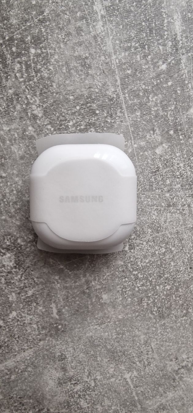 Samsung Cuffie: Samsung Galaxy Buds FE - wie neu – Nuovo (secondo la descrizione) da Niederuzwil venduto da berisha01._luan 1