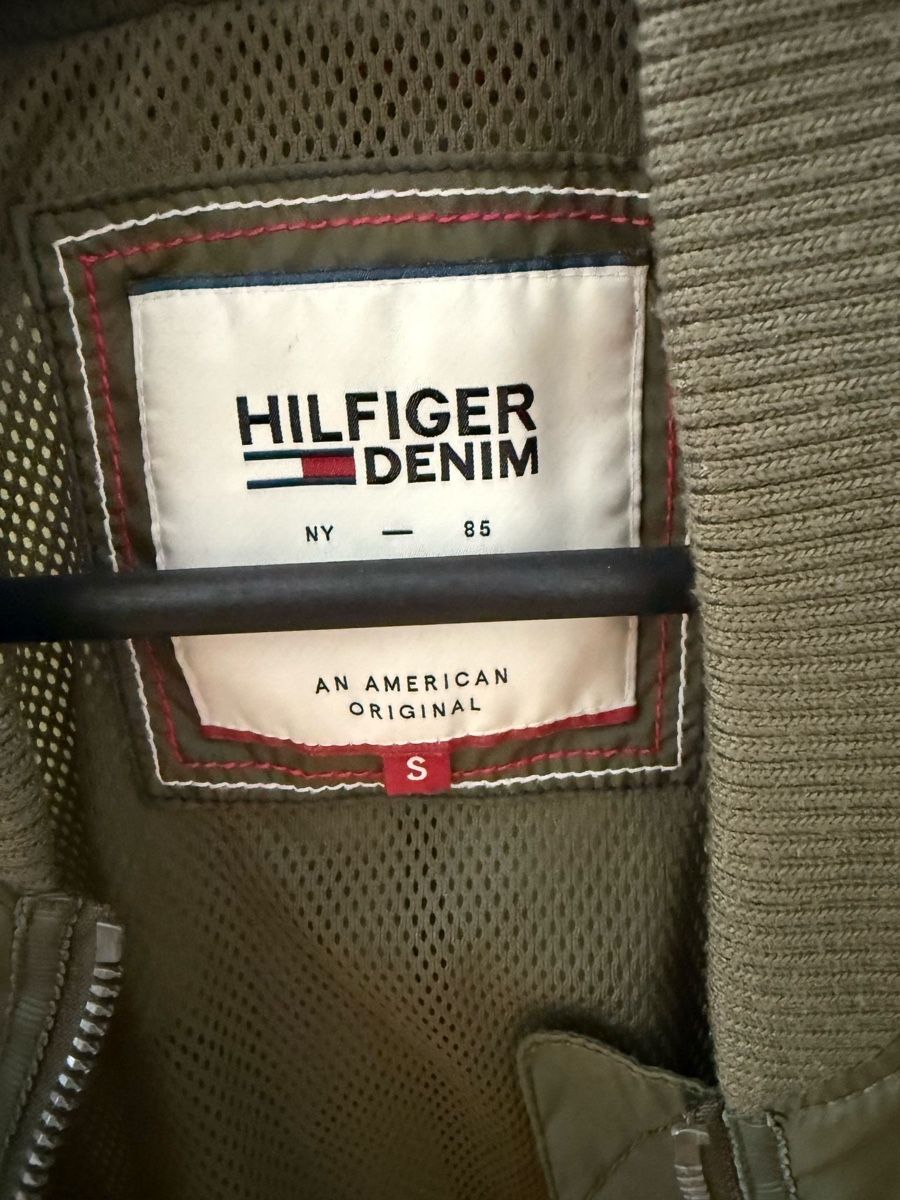 Jacken: Tommy Hilfiger Jacke Gr. S Damen – Gebraucht aus Winterthur von Streisel 3