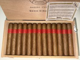 Partagas Serie D No. 4 AGED 2021 / Zigarren