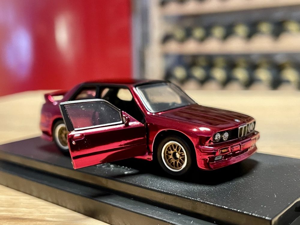 Hotwheels RLC BMW e30 M3 (Neu und originalverpackt) in Sutz für CHF 69 ...