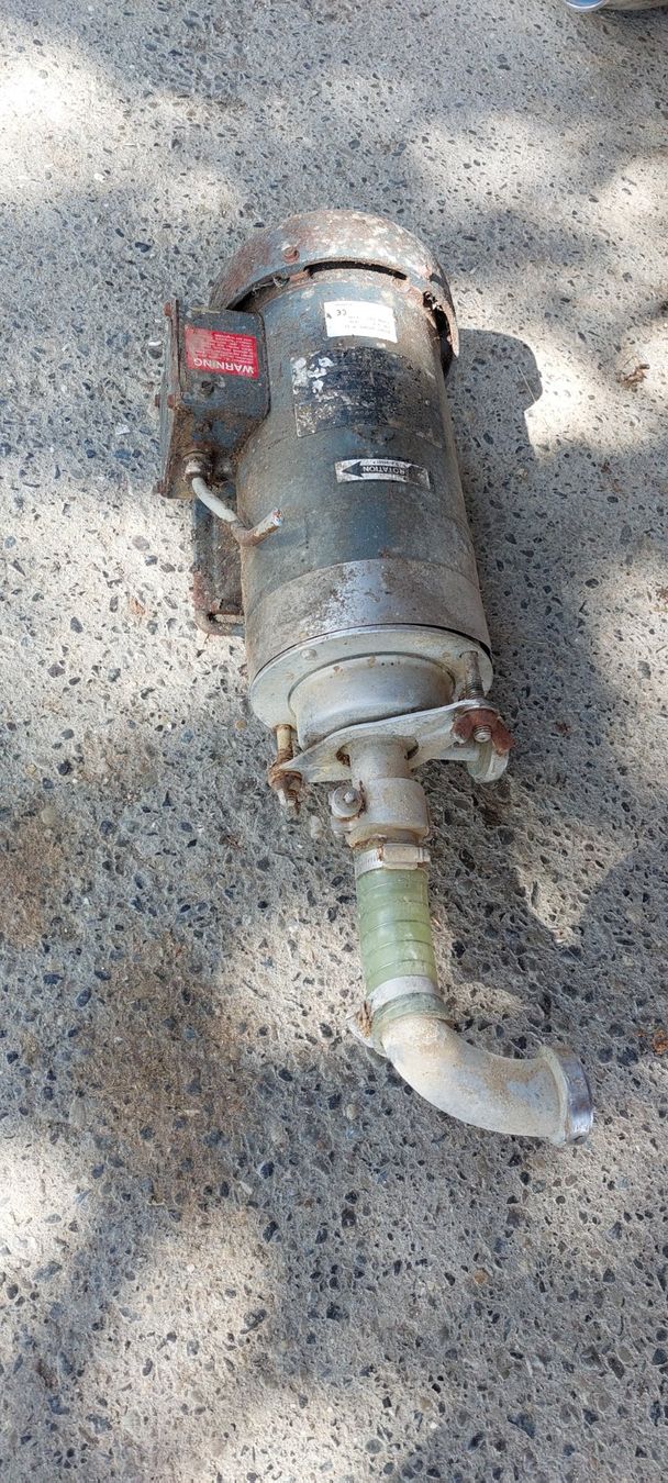Tutte le macchine: Surge Pumpe – Usato da Herlisberg venduto da Johndeere92 1