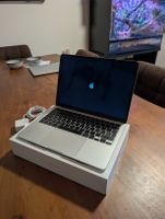 Macbook Air M2 13" 8-Core GPU und CPU, 16GB RAM, 256GB SSD