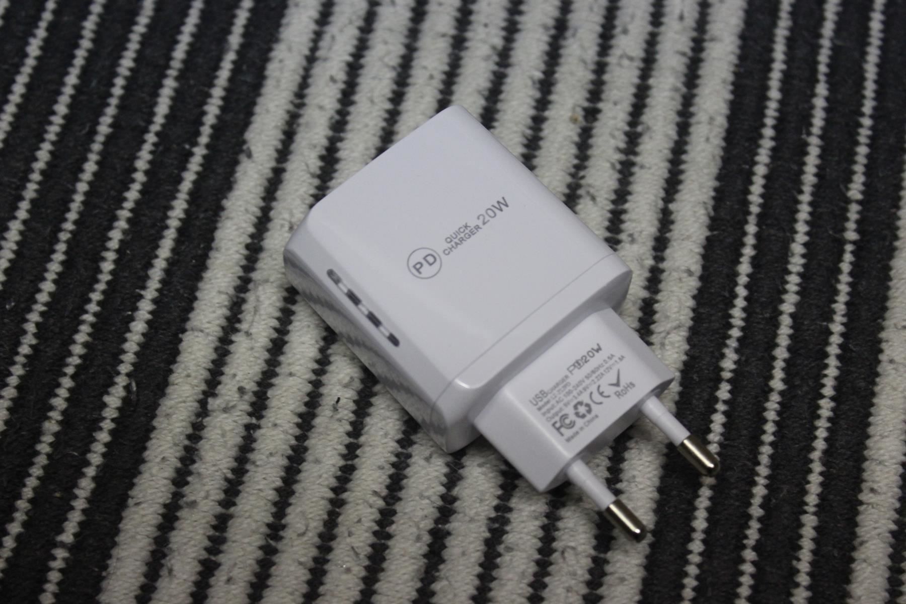 Caricabatterie: iPhone USB C Lightning  Netzteil Duo 20w – Nuovo (secondo la descrizione) da Kirchdorf AG venduto da Aarereussshop 7