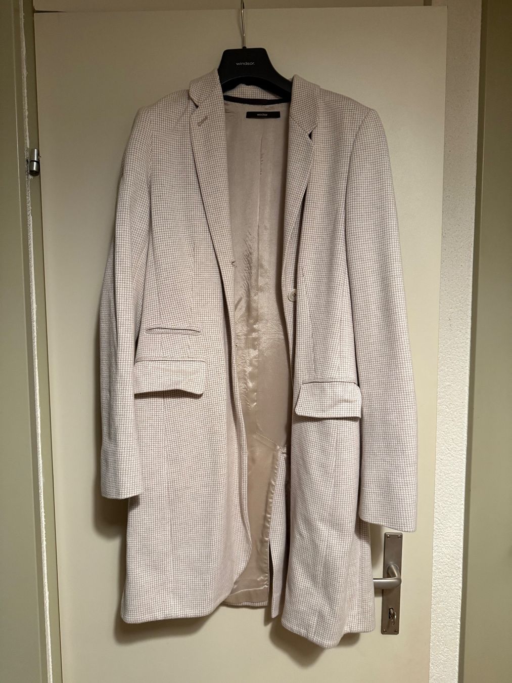 Windsor Mäntel: Mantel windsor beige kariert – Gebraucht aus Gattikon von Guegis66 4