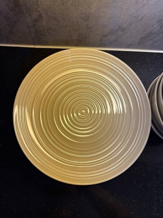 Geschirrsets: LUNASOL GESCHIRRSET BEIGE – Gebraucht aus Winterthur von fij_f65r 1