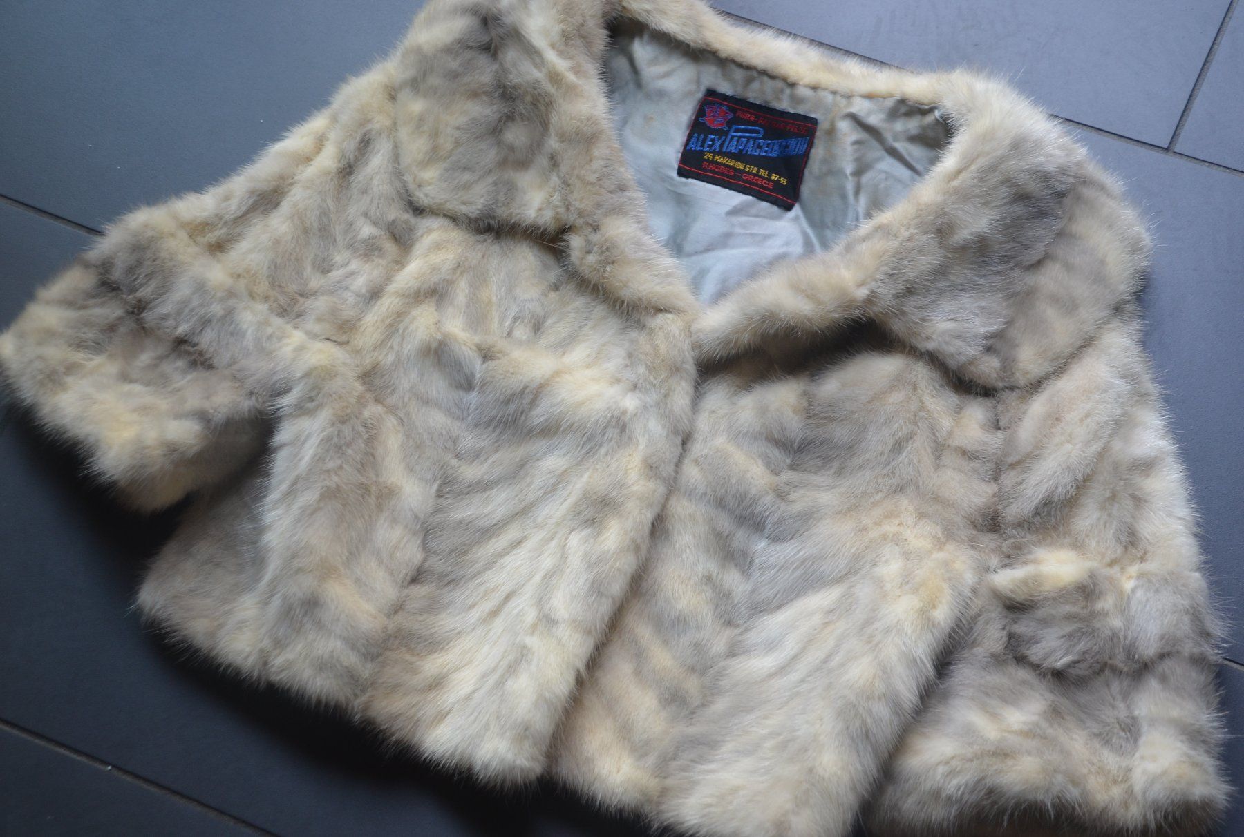 Giacche: Nerzpelzjacke / veste en fourrure de vison – Usato da Collonges venduto da arashee 1