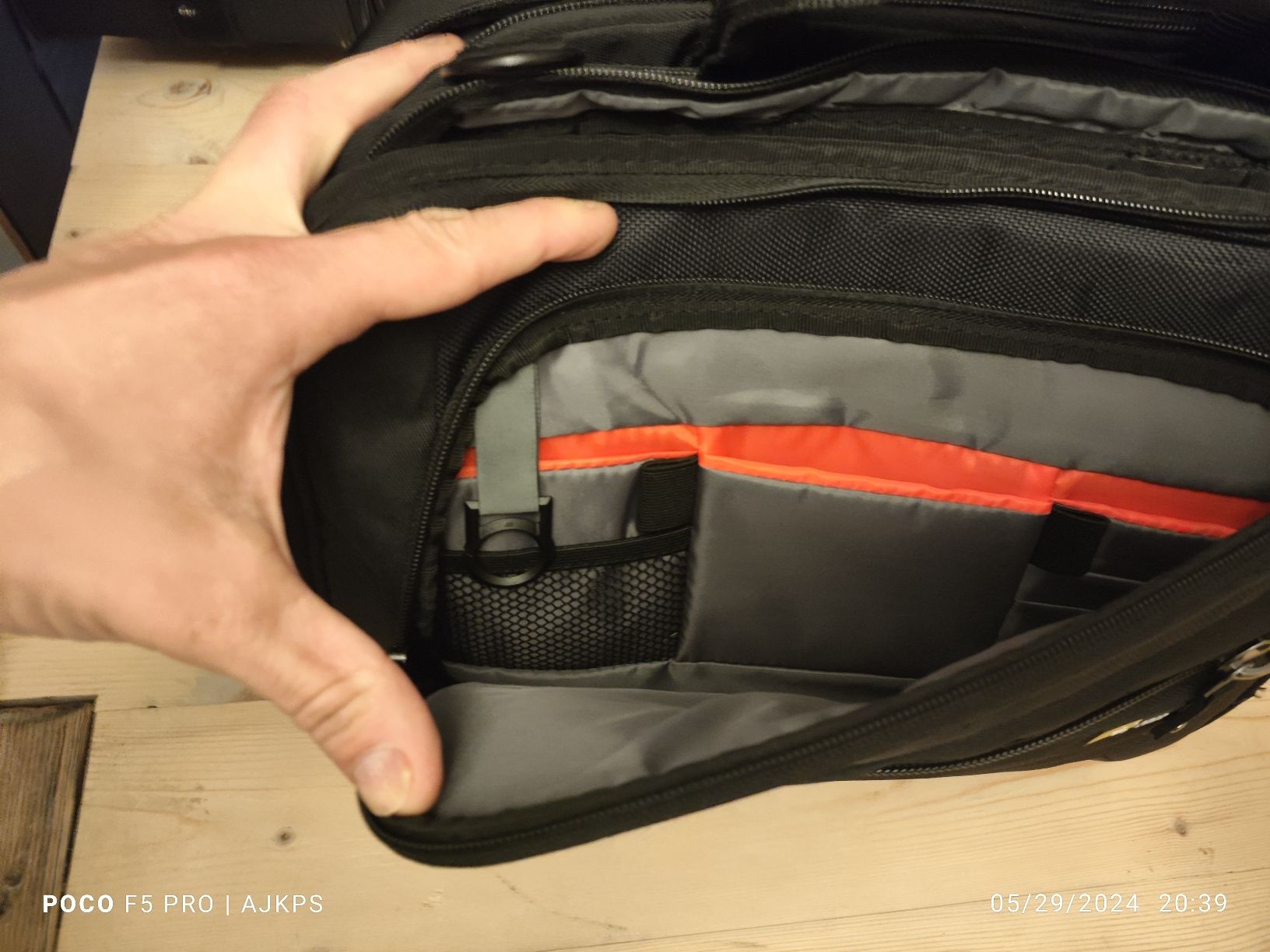Valigie & Borse: Computertasche Case Logic – Nuovo (secondo la descrizione) da Winterthur venduto da Ajcps 1