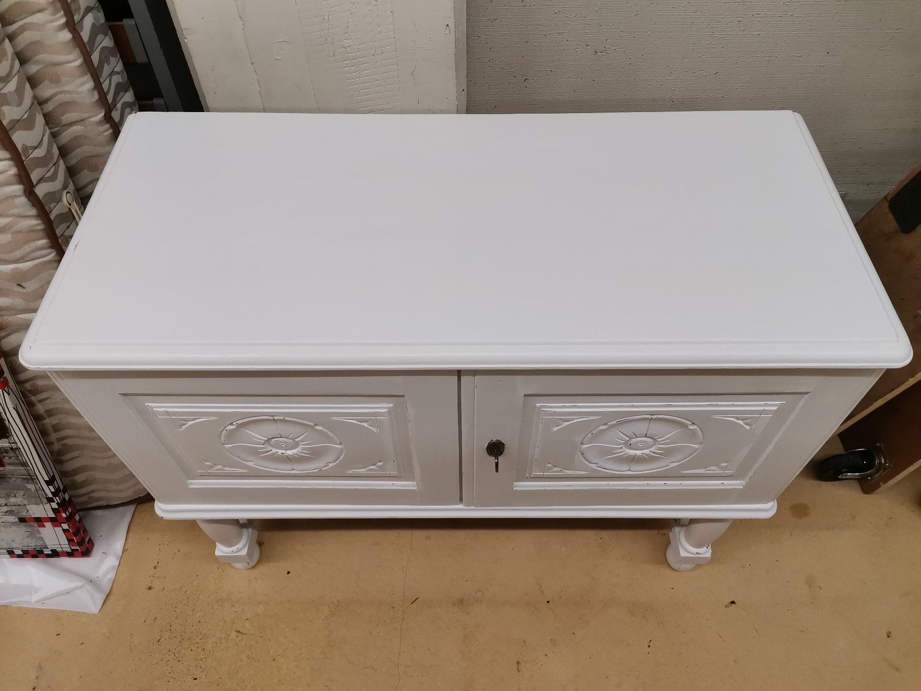 Armadi: Schränkli   / Sideboard  Shabby Chic – Usato da Suhr venduto da Brocki-Suhr 6