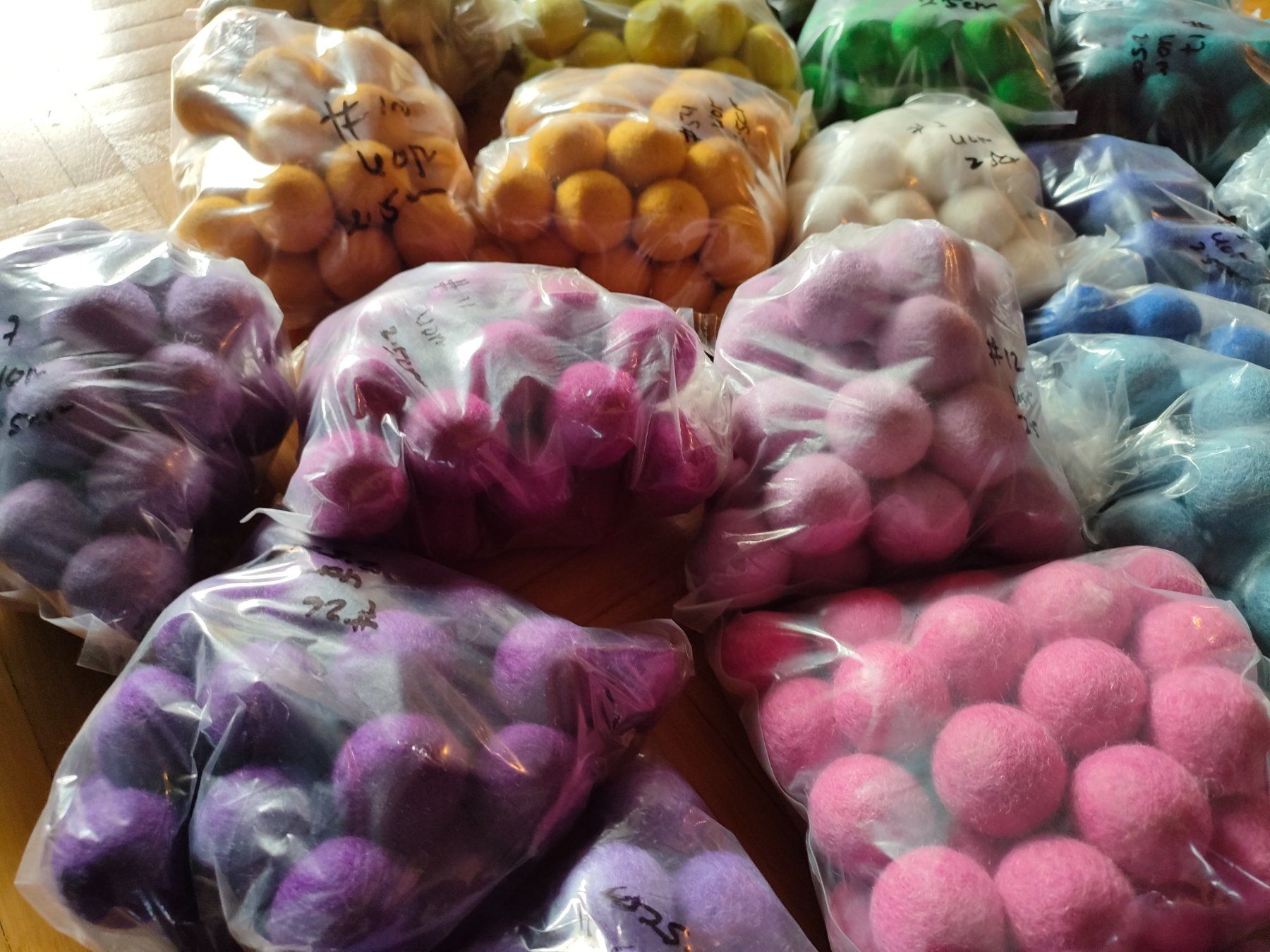 Tutte le decorazioni: Filzkugeln /Pompons – Nuovo (secondo la descrizione) da Zürich venduto da Nuck 2
