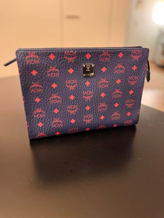 MCM: Pochette en Visetos Deep Blue Sea