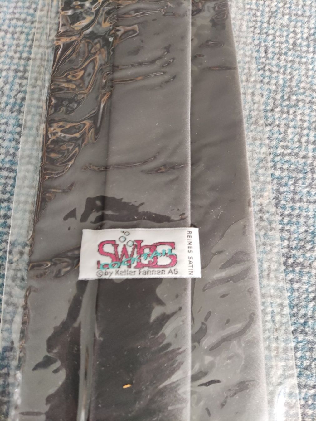 Krawatten: Kravatte Satin dunkelgrau – Neu und originalverpackt aus Zuchwil von DaniSZu 1