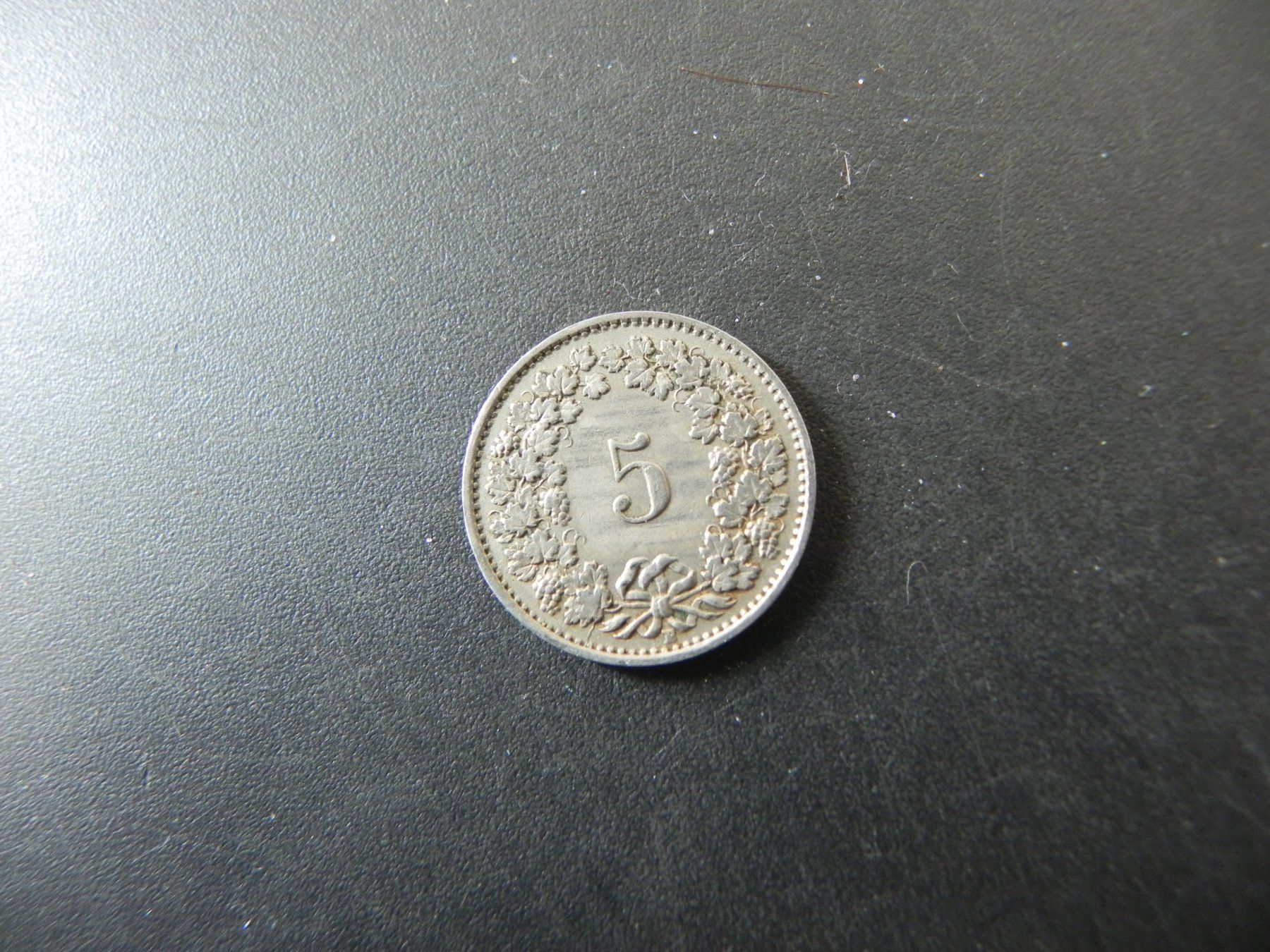 Tutti le monete: Schweiz 5 Rappen 1926 B – Usato da Biel/Bienne venduto da Gogolozi 1
