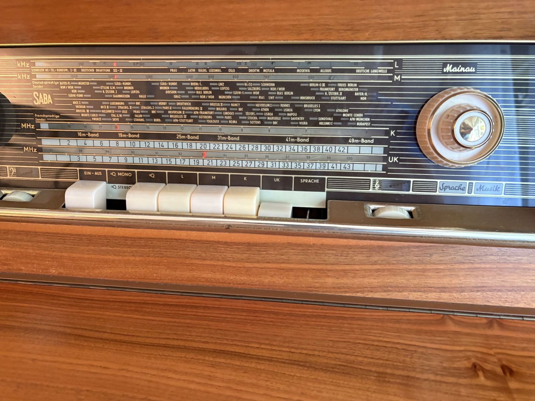 Radio: Radio Antik mit Plattenspieler – Usato da Magglingen/Macolin venduto da mar_8wk2 2
