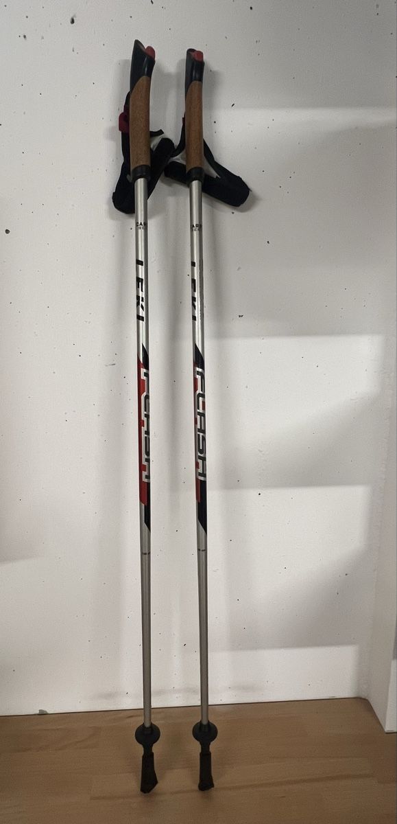 Leki Bastoncini da trekking: Batons de nordic walking Leki – Usato da Tannay venduto da mic_5gvv