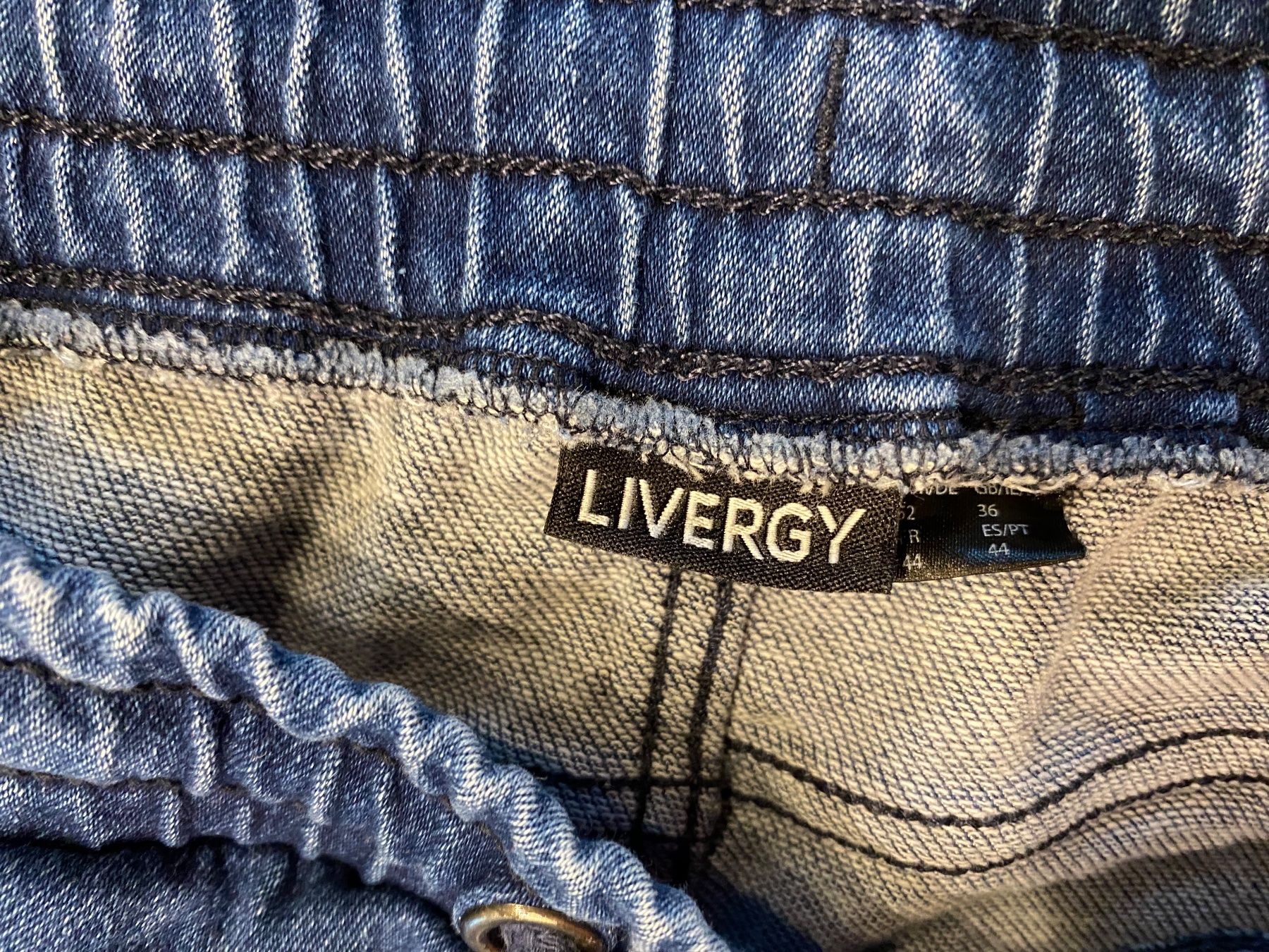 Jeans: HERRENJEANS BLAU GR. 52 – Usato da Sarmenstorf venduto da Froeschli81 3