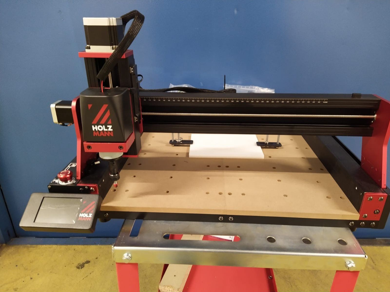 Holzmann Tutte le macchine: CNC Tischfräsmaschine – Nuovo (secondo la descrizione) da Aarwangen venduto da Maschinenhandelkulms 1