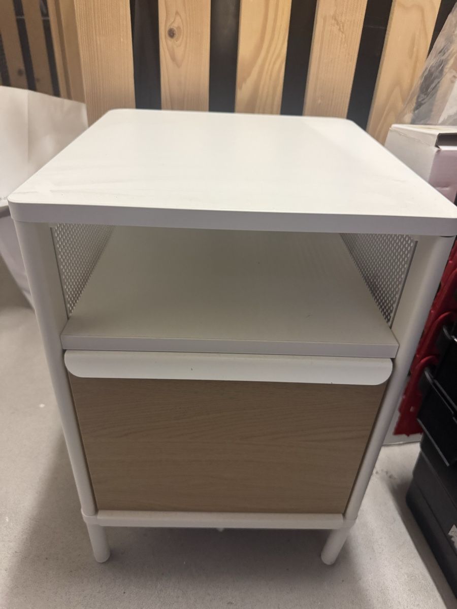 Ikea Eléments de bureau: IKEA office cupboard  – D'occasion à Zürich par mar_ncg7