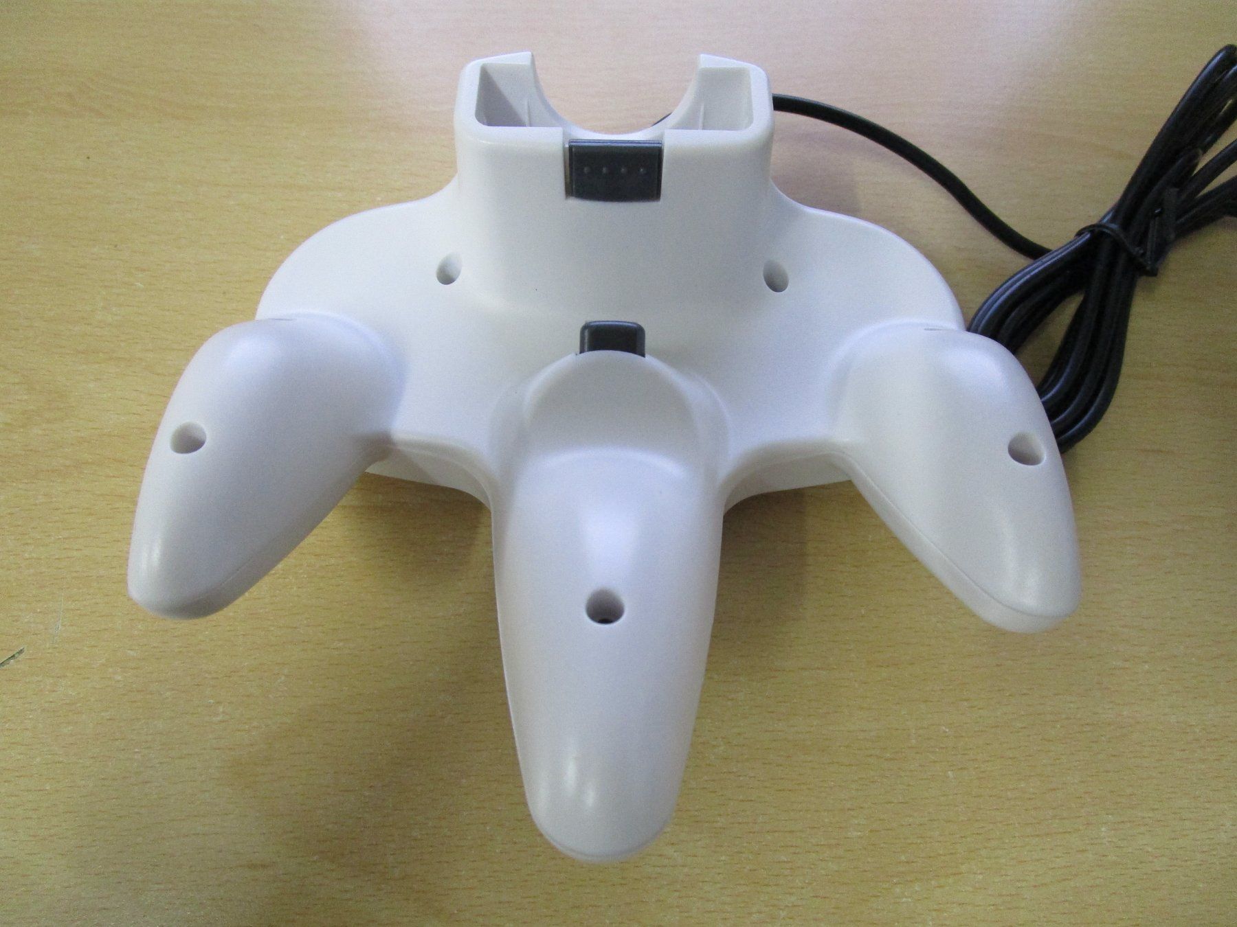 Controller: Nintendo 64 Controller - Farbe Weiss -  Neuware - N64 Joypad – Neu (gemäss Beschreibung) aus Goldau von agestuffer 2