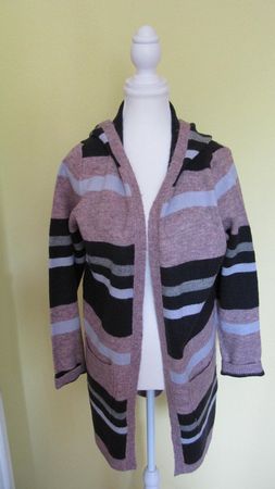 Neue Damen Strickjacke / Cardigan mit Kapuze gestreift