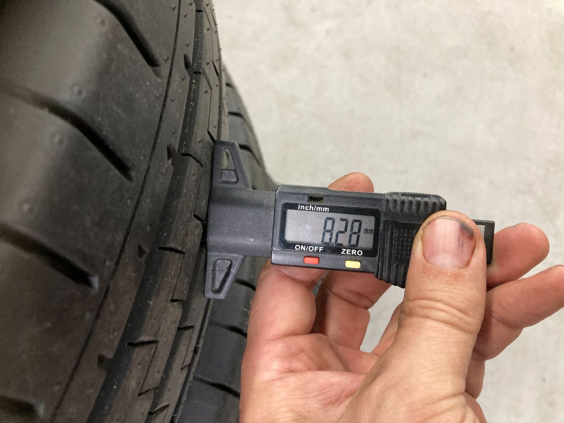 Pneus & Kompletträder: 205/75R16 C Sommerpneu VW Crafter – Neu (gemäss Beschreibung) aus Cham von WB2223 5