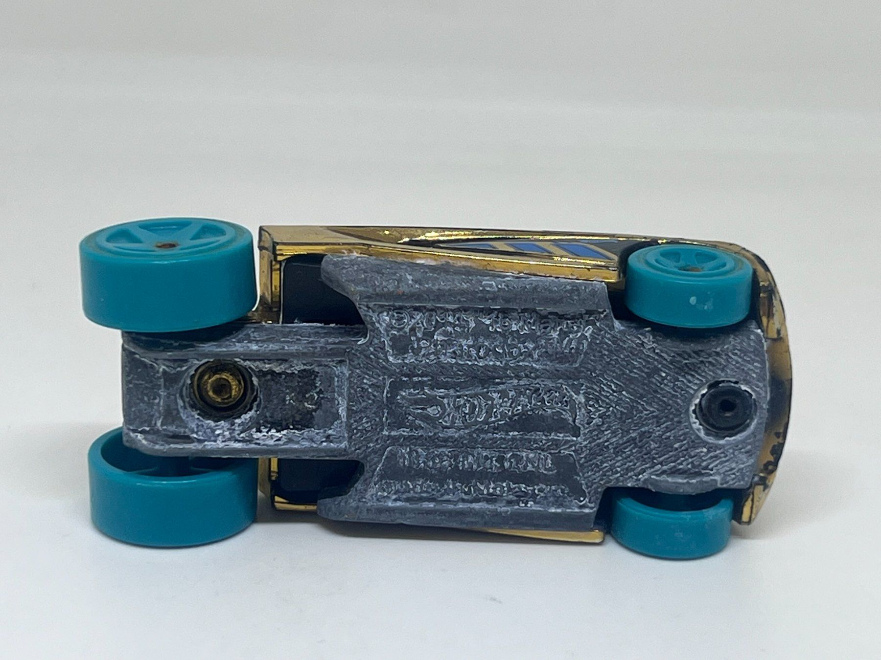 Hot Wheels Modellini d'auto: Hot Wheels Pharadox #450 – Usato da Wildegg venduto da LaaBoutique 3