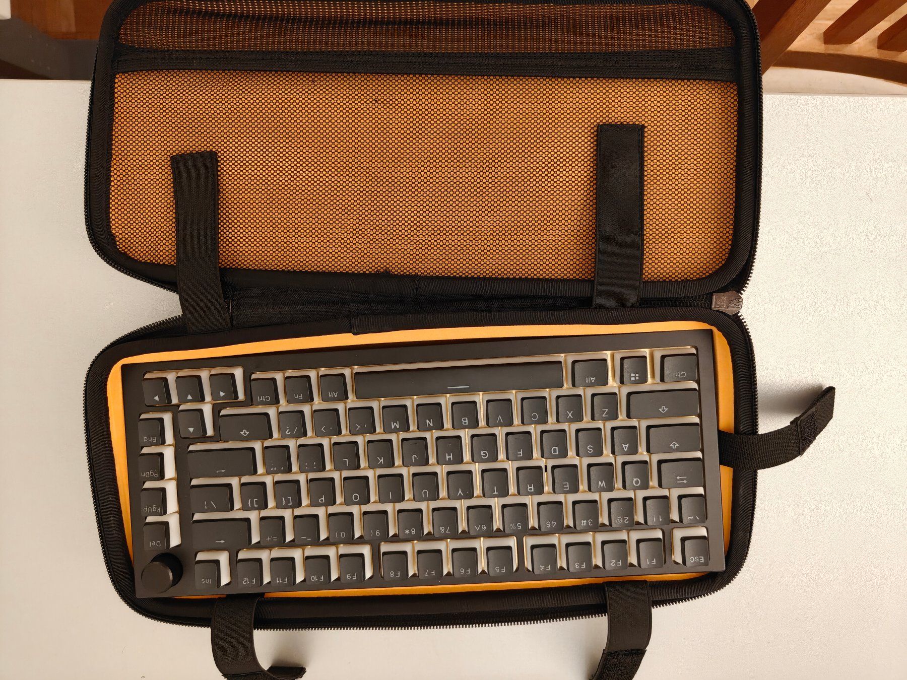 Tastaturen: Custom Built GMMK Pro Tastatur mit gratis Zusatzmaterial – Gebraucht aus Biel/Bienne von NicGuj 4