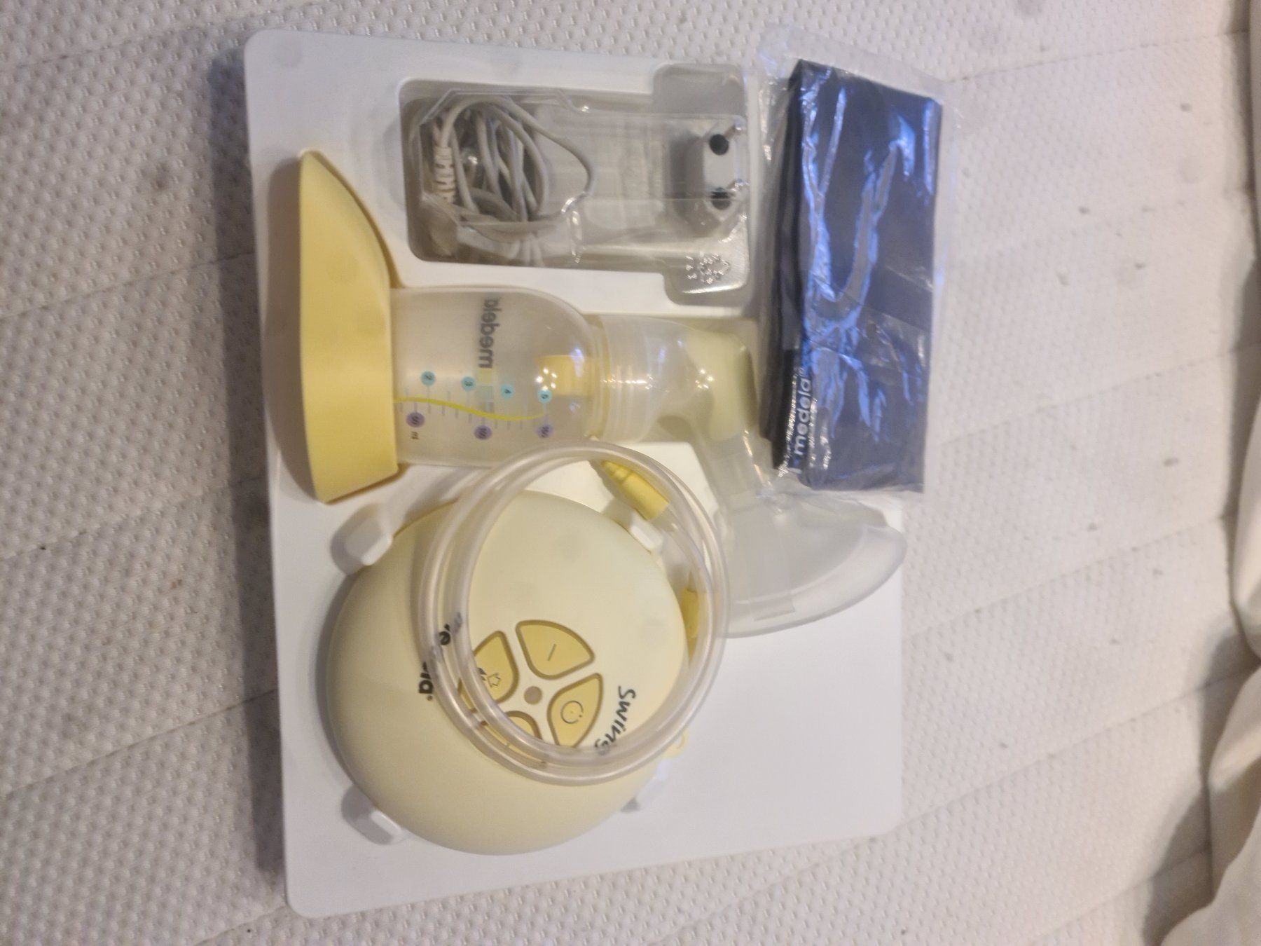 Medela Accessori per l’allattamento: Milch pumpe – Usato da Baar venduto da zagi09 3