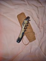 Laguiole Sommelier Korkenzieher Horn mit Ledertasche.
