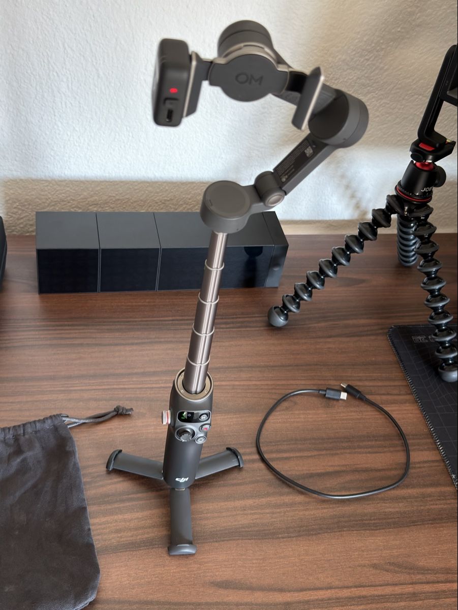DJI Staffe: DJI Gimbal Osmo Mobile 8 Device Only Neu – Nuovo (secondo la descrizione) da Zollikofen venduto da cedi52 2