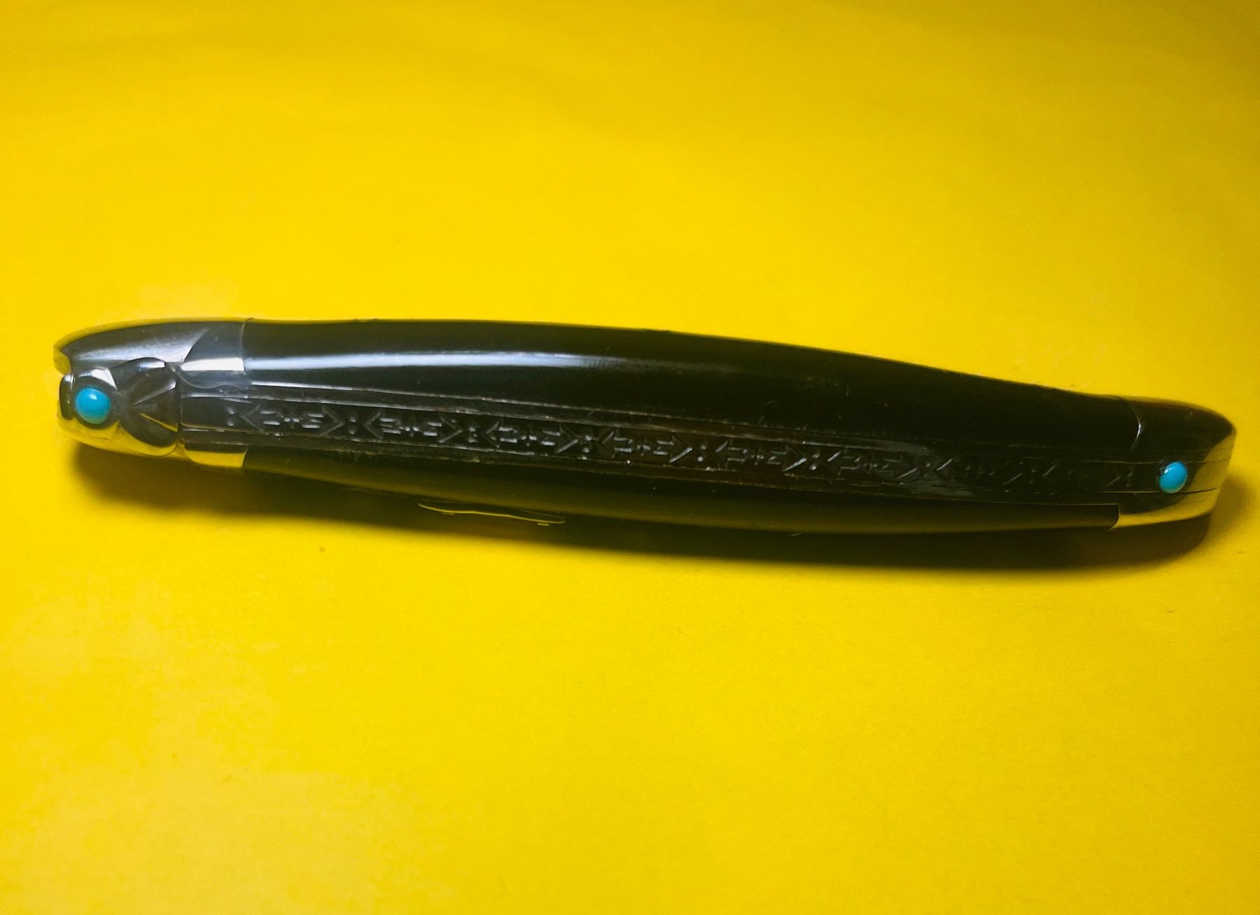 Laguiole Coltelli tascabile: Laguiole design Eddy Mitchell- 1996 – Nuovo e nell'imballaggio originale da La Croix-de-Rozon venduto da shadows750 3