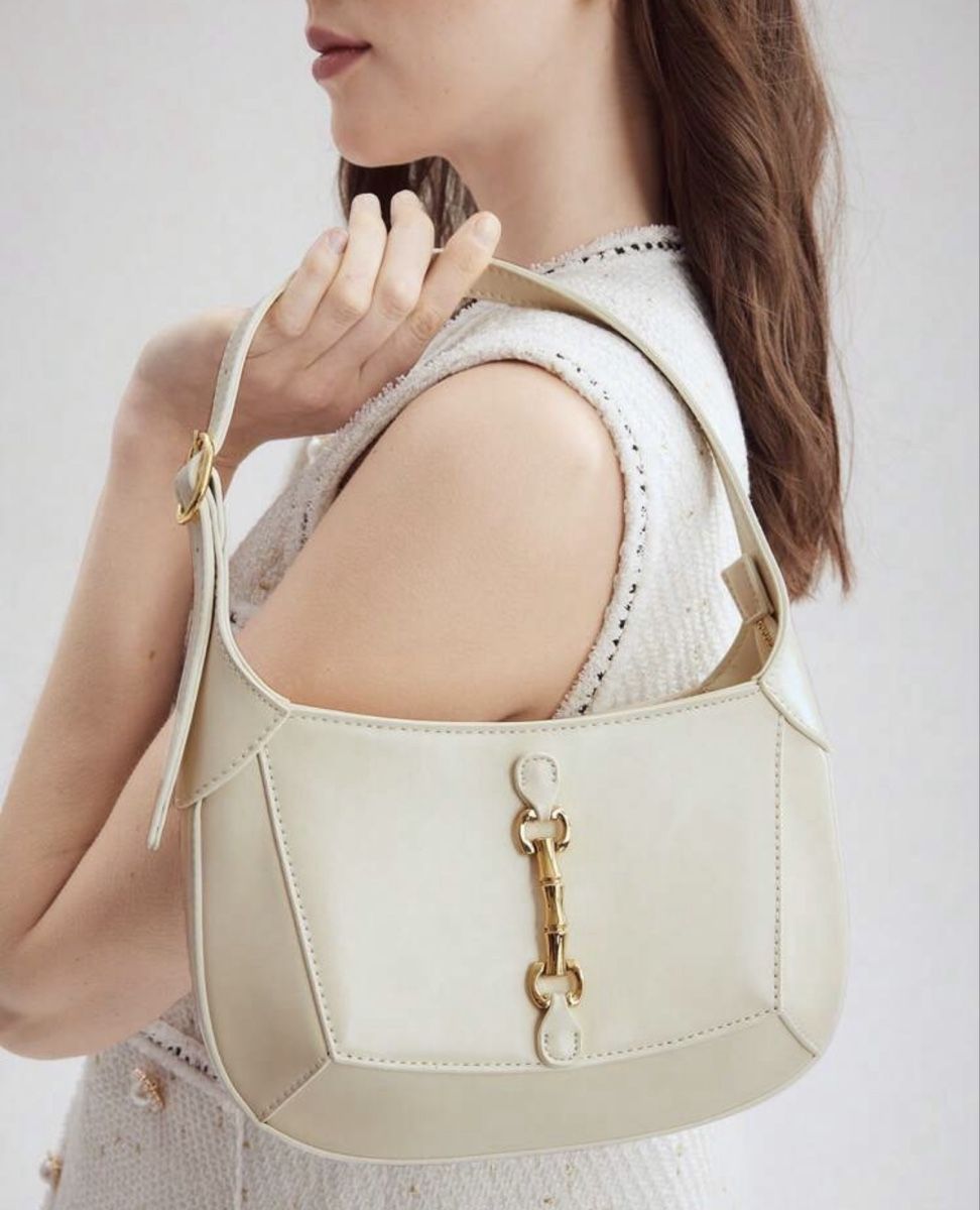 Sacs femmes: Sac à main  – Neuf avec emballage d'origine à Châtel-St-Denis par Montclair_Swiss 3