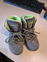 Toller Kinder Wanderschuhe LOWA Gore-Tex Grau Grösse 31.