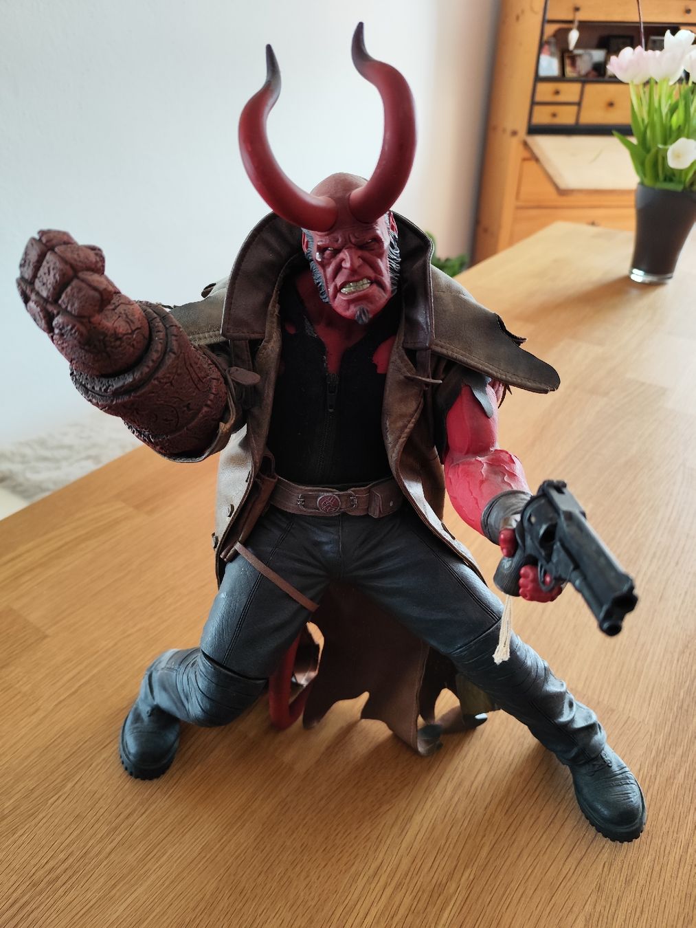 Giocattoli: HellBoy – Usato da Dachsen venduto da aru_rs9g