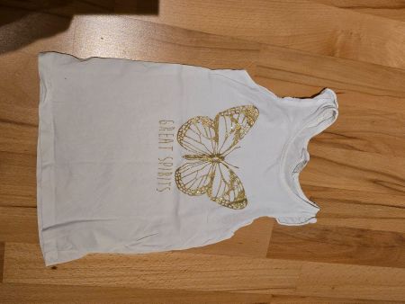 Top Gr. 110 / 116 mit Schmetterling