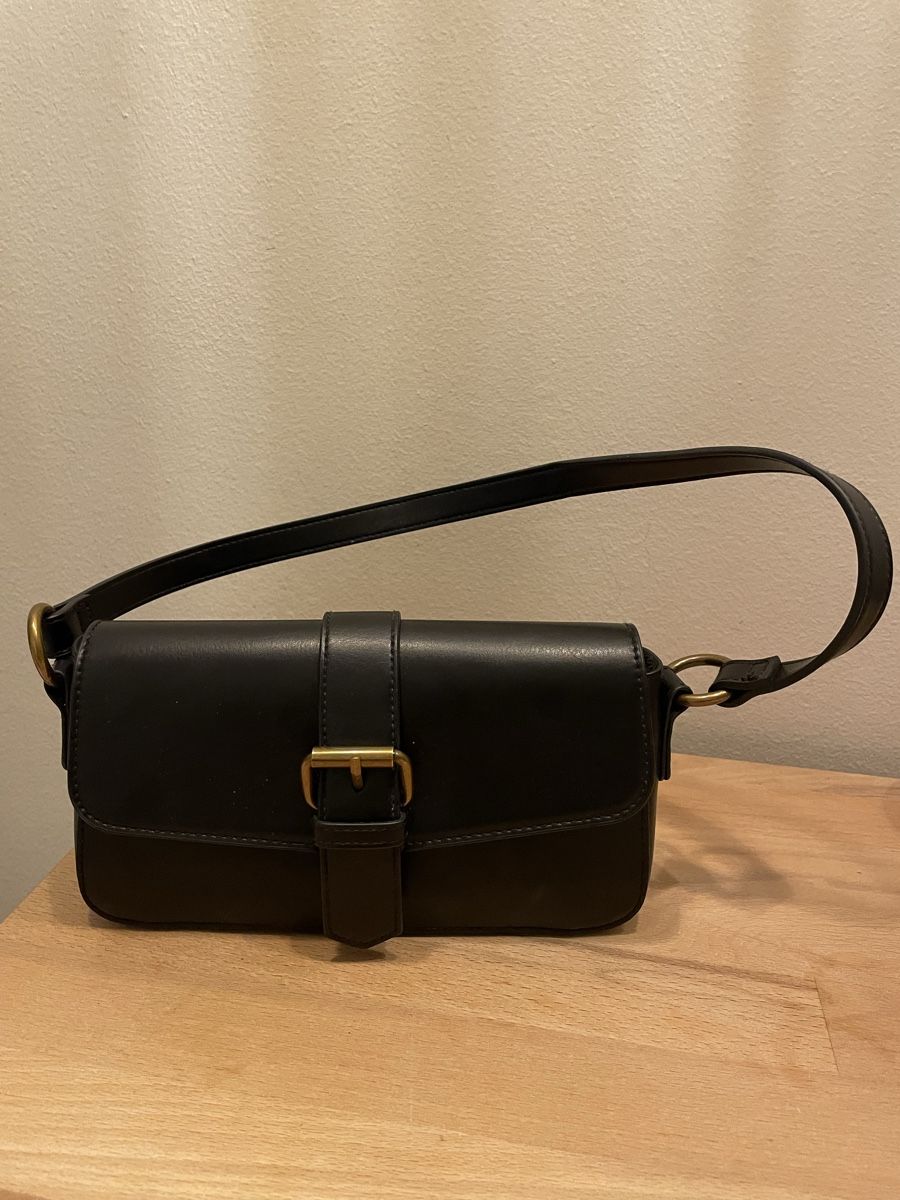Borse da donna: Schwarze Handtasche – Nuovo (secondo la descrizione) da Zürich venduto da Uhluupu