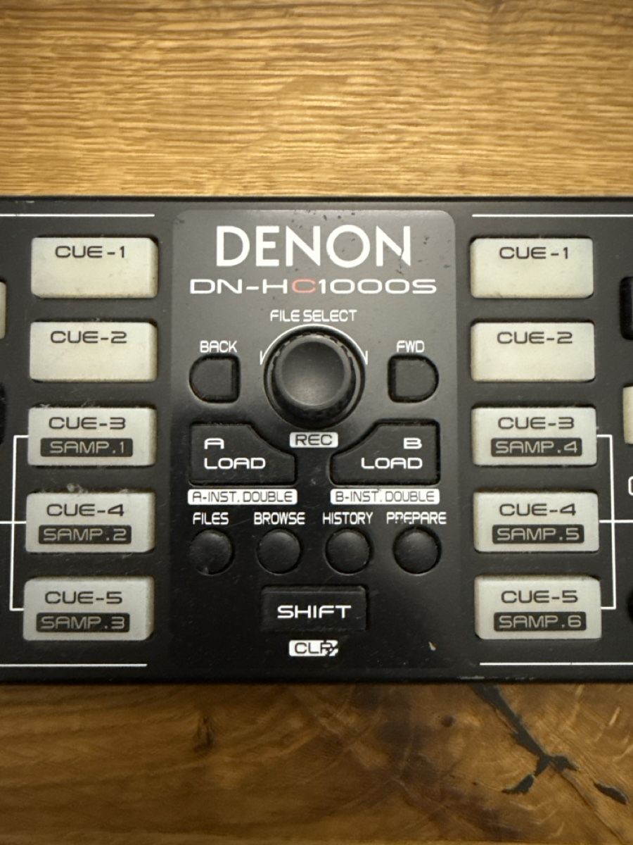 Denon Mischpulte: Controller DJ - Denon DN-HC1000S – Gebraucht aus Luzern von Onafetz 1