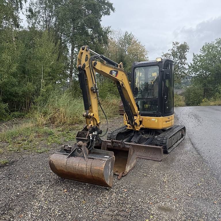 Caterpillar Excavateurs: CAT 3.5T Bagger – D'occasion à Menziken par Tairi10 1