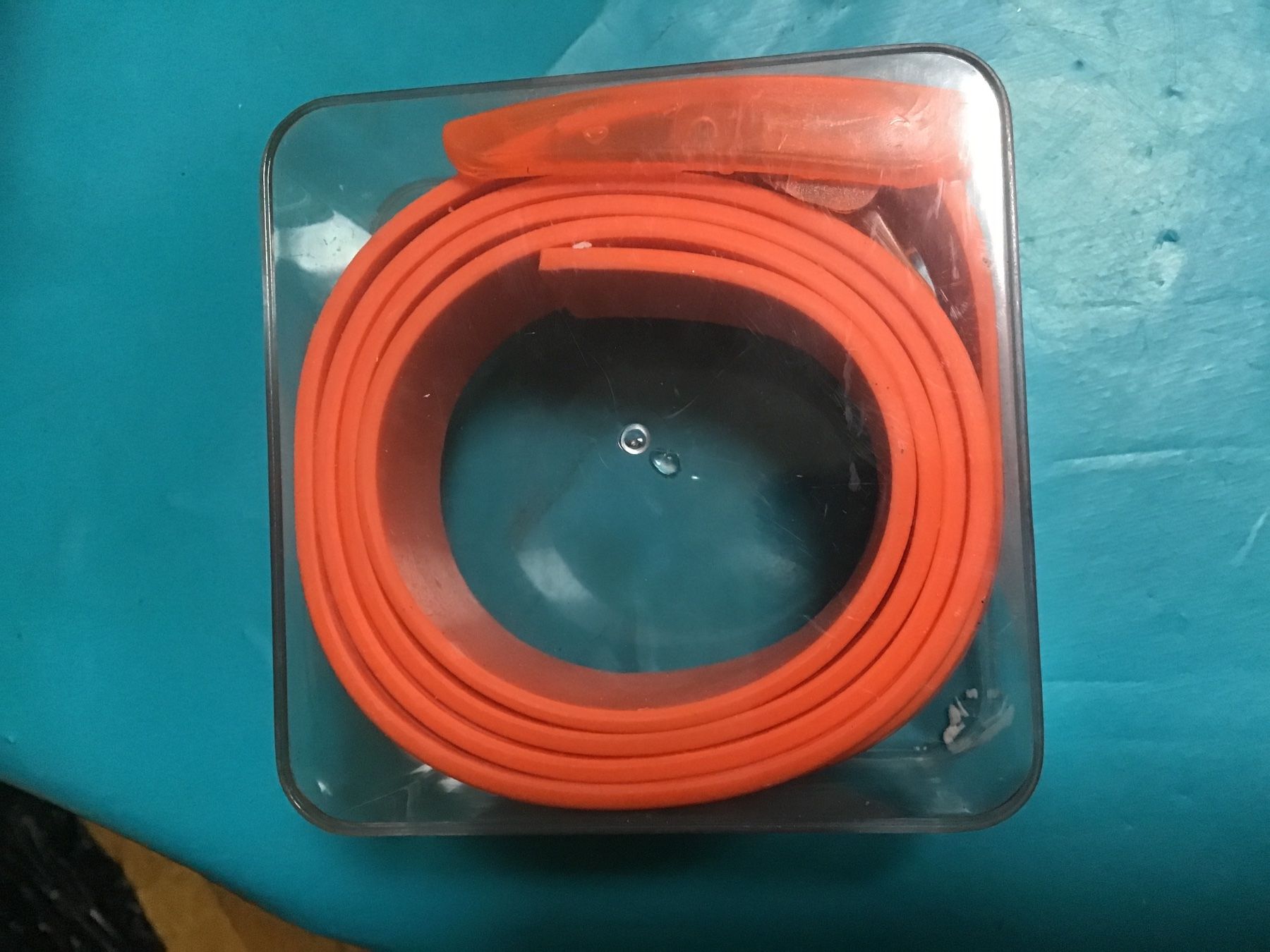 Ceintures: Lot de 11 ceintures en plastic – Neuf avec emballage d'origine à Lausanne par topthai 1