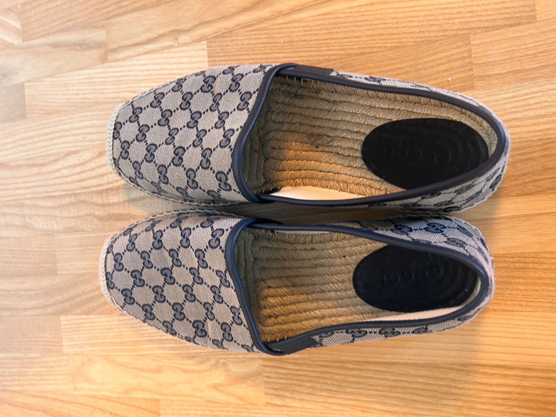 Gucci Scarpe da uomo: Gucci Espadrilles Gr. 11.5 - neuwertig – Nuovo (secondo la descrizione) da Brüttisellen venduto da ThommyK 1