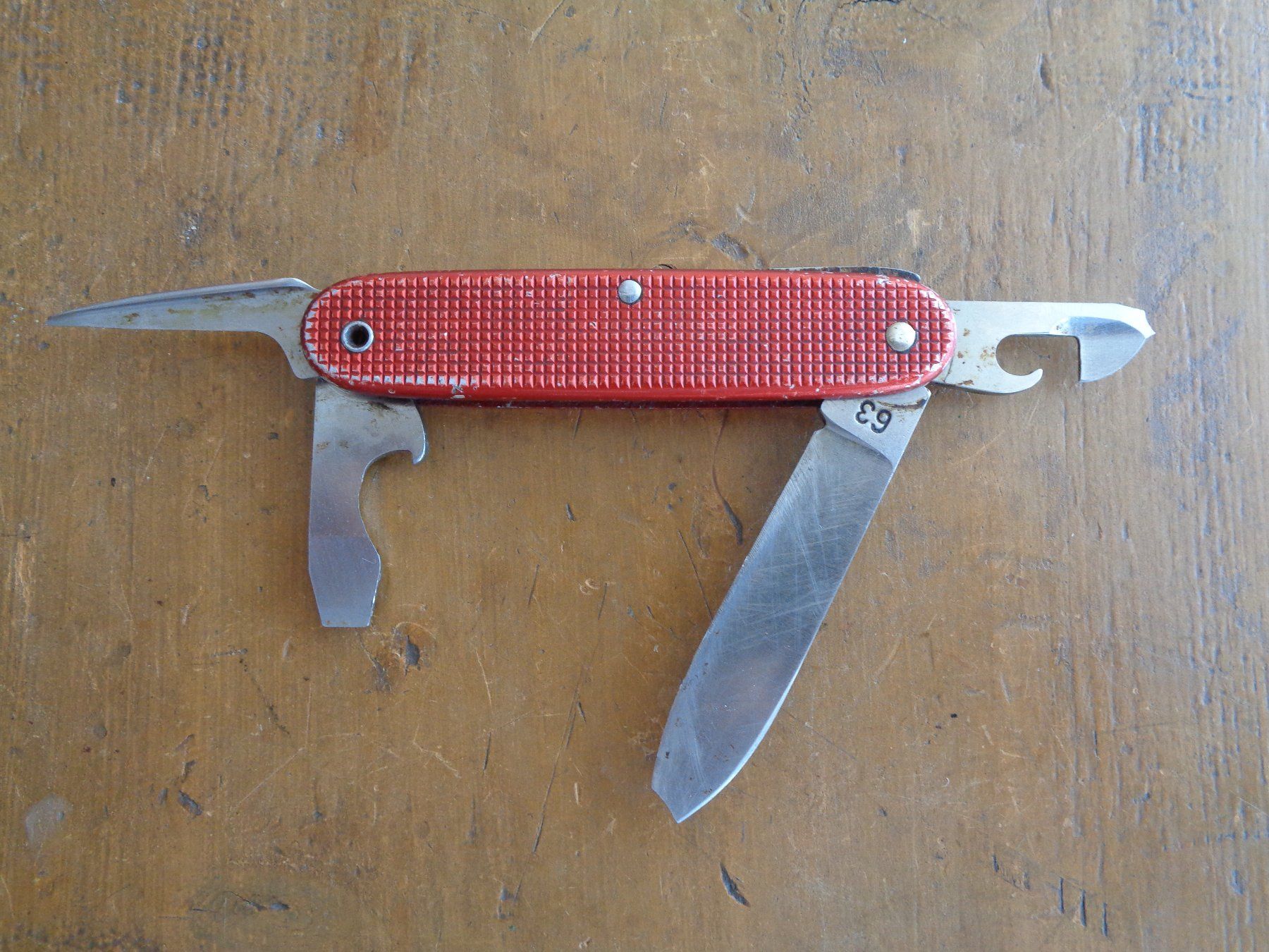 Victorinox Coltelli tascabile: Rotes Soldatenmesser, Jg. 63 – Difettoso da Schindellegi venduto da schelten2019 9