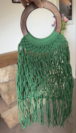 Sac filet vert avec poignées en bois – style bohème