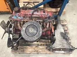 Motor und Getriebe Slant Six, Chrysler 225 cuin