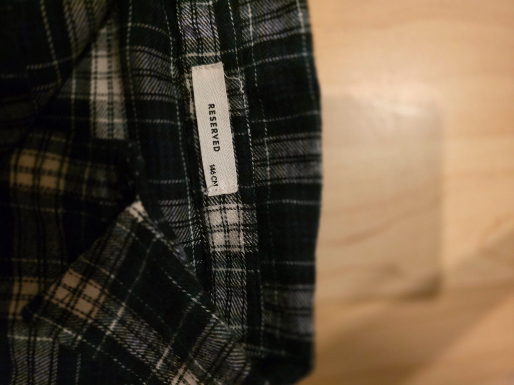 Camicette, T-shirt & Top: Kariertes Hemd von Reserved, Gr. 146 – Usato da Dietlikon venduto da rafcie 1