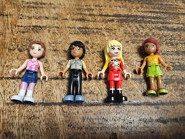 lego friends lot de 4 figurines