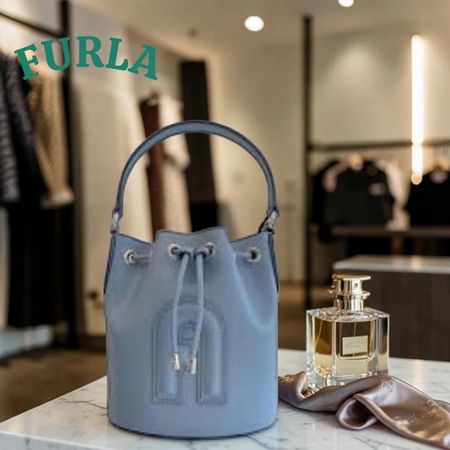 FURLA Clio Drawstring Bucket Bag – Mini | Amet / NEU 339 CHF
