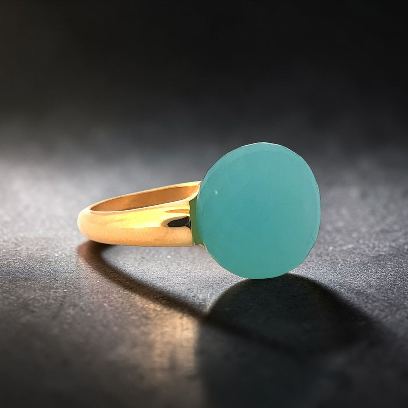 Olga Ribler Anelli: Statement gelbvergoldet, Edelstahl Ring Gr 55, Chalzedone – Nuovo (secondo la descrizione) da Luzern venduto da Schmuckoutlet 2